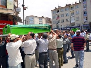 2 kardeşin cenazeleri defnedildi