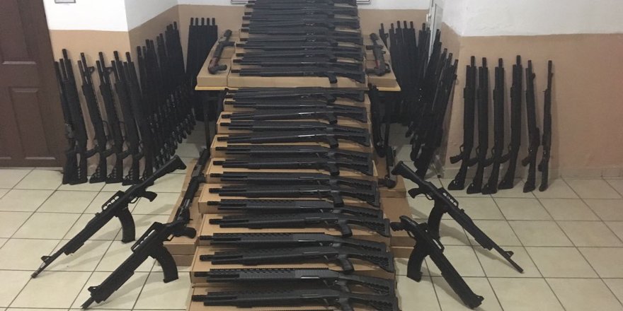 Konya'da yasa dışı üretilen 84 av tüfeği ele geçirildi