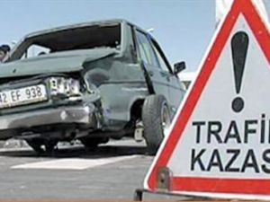 Afyonkarahisarda trafik kazası: 3 ölü, 4 yaralı