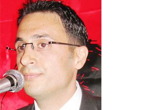 Hemşireler zor şartlarda çalışıyor