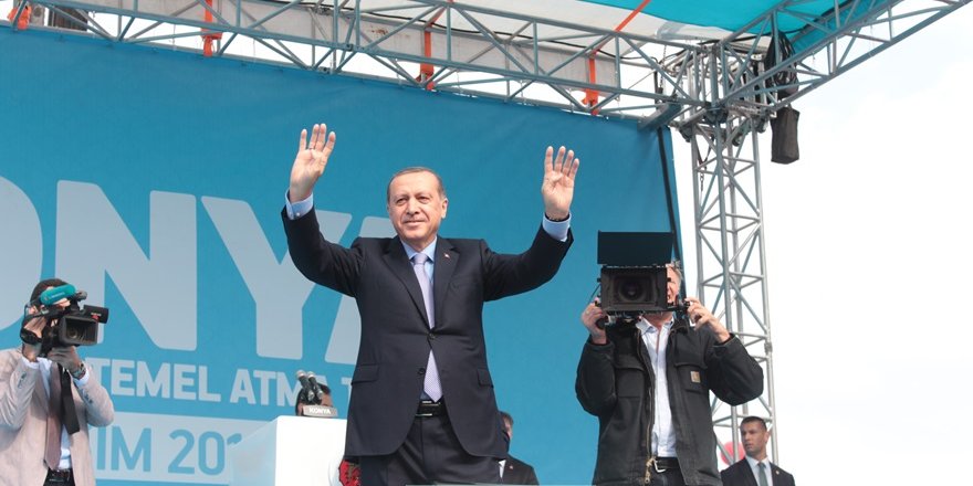 ERDOĞAN'IN MİTİNGİNDEN YANSIYAN KARELER