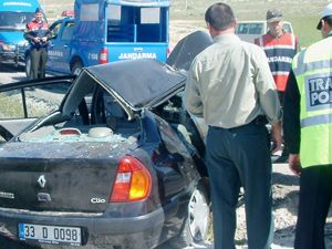 Ereğli'de trafik kazası: 1 ölü, 3 yaralı