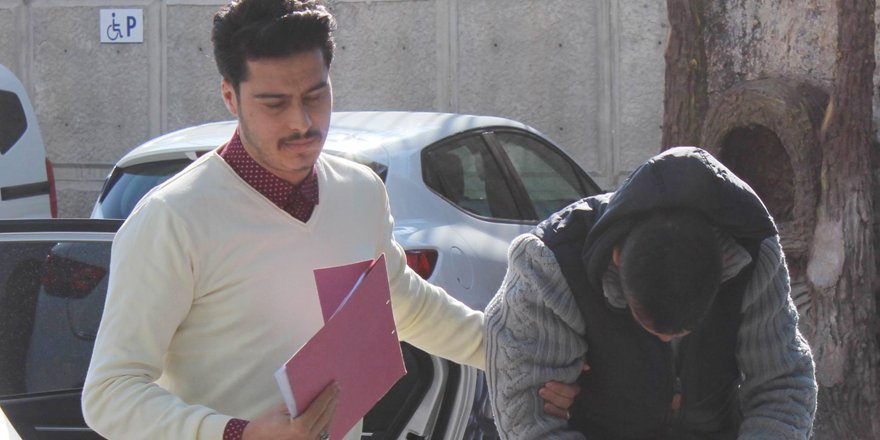 Şüpheli askerler sağlık kontrolünden geçirildi