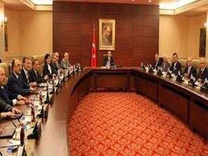 Erdoğan, MGK üyeleriyle toplandı
