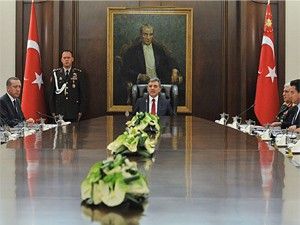 MGK'dan kararlılık mesajı
