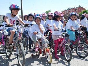 Karatay bisiklet yarışları hızını kesmiyor