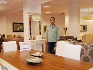Düğünler esnafın yüzünü güldürdü