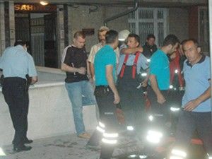 İki ev alev alev yandı