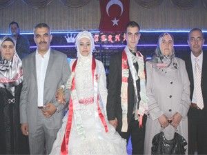 Cihat ve Merve mutluluğa evet dedi