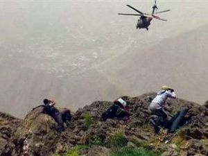 Yılan sokan müdüre 4 helikopter