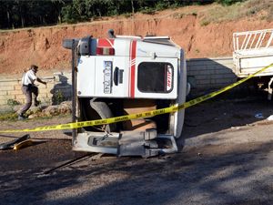 Akşehir'de trafik kazası: 1 ölü, 11 yaralı