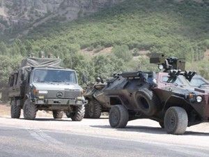 Yol kesen teröristler öldürüldü