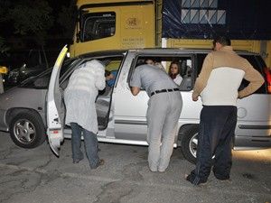 Gurbetçi aile arabada uyurken soyuldu
