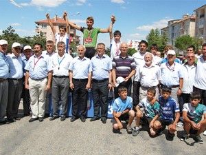 Pedallar Akşehir'de döndü