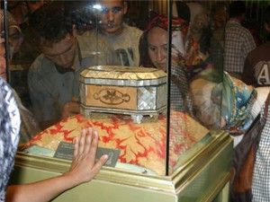 Sultan Selim Camii dolup taştı