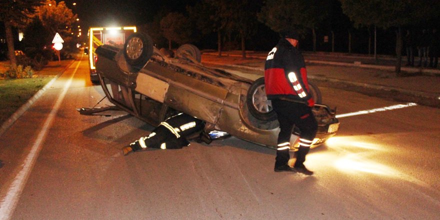 Konya’da otomobil takla attı: 2 yaralı