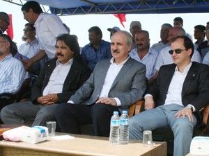 Kurtulmuş, Festivale katıldı