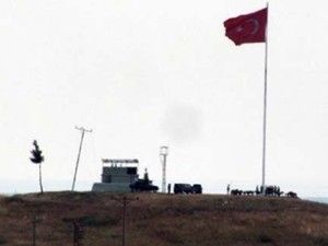 1 General, 19 Subay Türkiye'ye Giriş Yaptı
