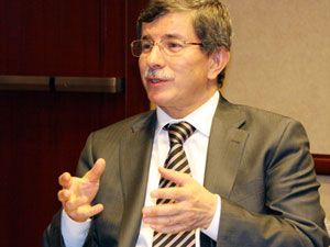 Dışişleri Bakanı Davutoğlu maçı izleyecek