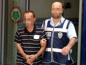 1,5 kilo eroini satamadan yakalandı