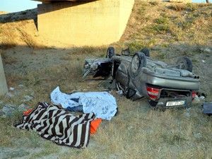 Eşinin halasını kaçırırken kaza yaptı