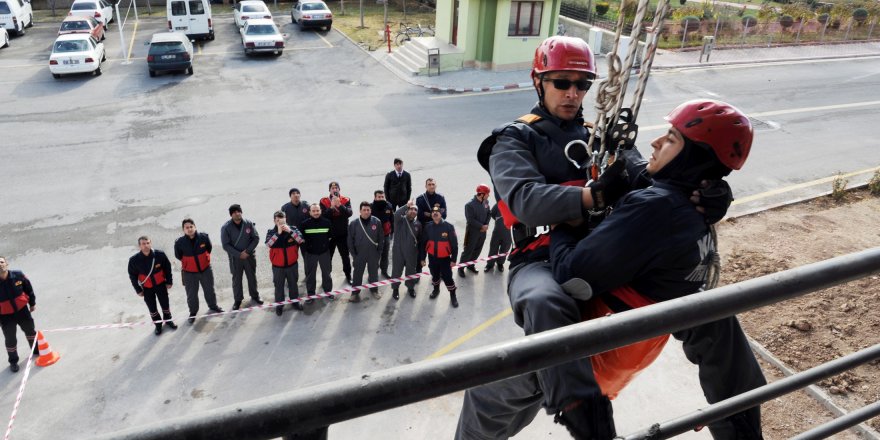 Büyükşehir’den uzman itfaiyeci eğitimi