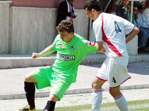 PAF evinde farklı: 4-0