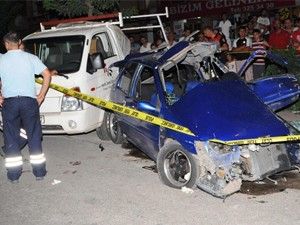 Feci kaza, bir aile yok oldu