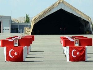 Van'da 7 şehide hüzünlü veda