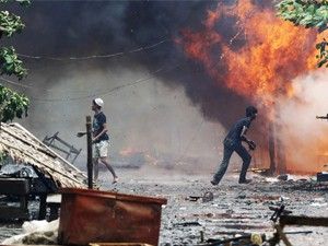Arakan kan ağlıyor!