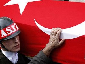 Diyarbakır'da hain tuzak: 2 şehit!