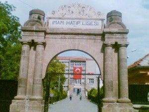 İmam hatip ortaokullarına kayıtlar başladı