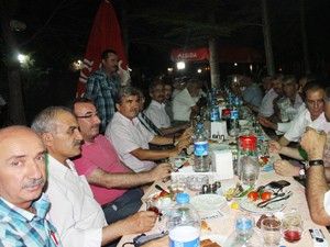 Dede Altıntaş, iftar verdi