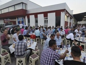 Sincap ailesi birlikte iftar açtı