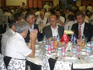 Muhasebeciler işftarda bir araya geldi