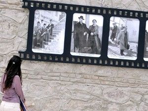 Gül Ulucanlar'ı ziyaret etti