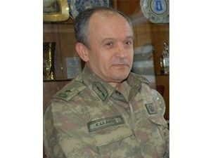 Jandarma Bölgede nöbet değişimi