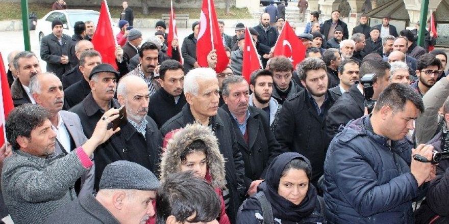 Afyonkarahisar’daki STK’lar ortak basın açıklaması ile terörü lanetledi