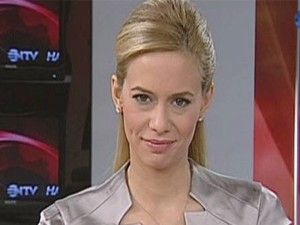 Şehit haberinden sonra şarkı söyledi
