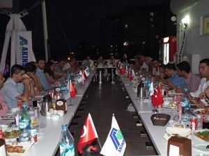 AKINSOFT çözüm ortaklarıyla iftar yemeğinde buluştu