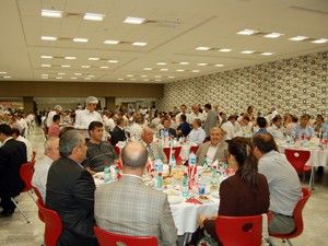 AKTİSAD, iş adamlarını iftarda buluşturdu