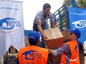 Kimse Yok mu Derneği'ne Madalya