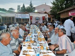 Kulu Belediyesi'nden bin 200 kişiye iftar