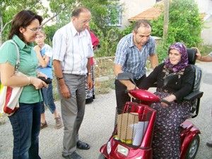 Engelli Ayşe'nin 23 yıllık hasreti sona erdi