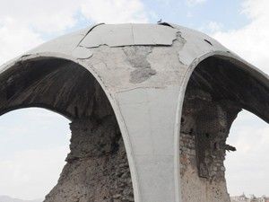 Yıkıldı yıkılacak