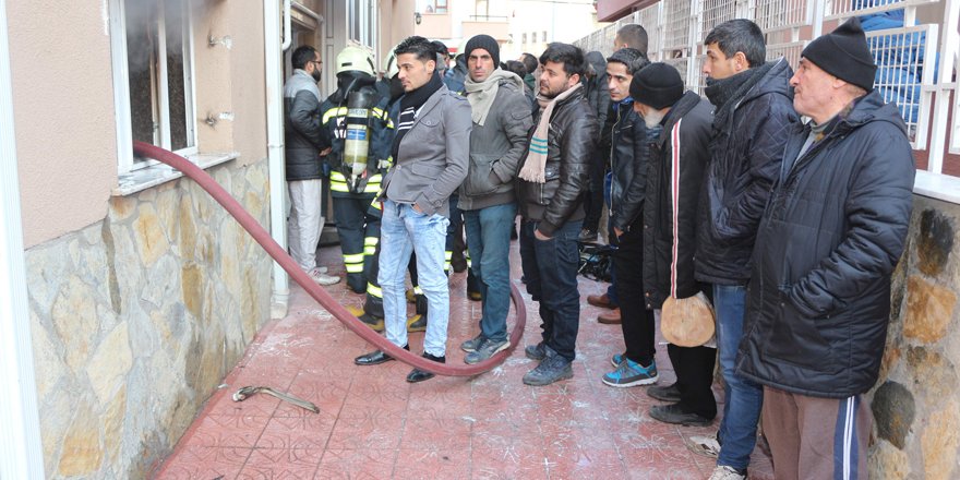 Suriyeli ailenin kaldığı evde yangın