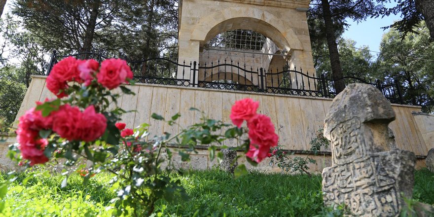 Hadim’de Osmanlıca Kitabeli mezar taşları tez konusu oldu