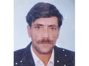 Babanın cesedini kızı buldu