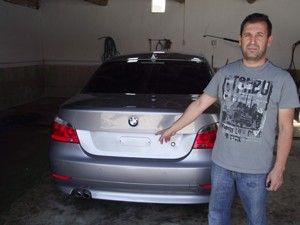 Park halindeki otomobilin plakası çalındı