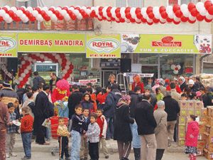 Demirbaş Mandıra 4. şubesini açtı